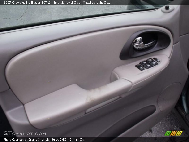 Emerald Jewel Green Metallic / Light Gray 2005 Chevrolet TrailBlazer EXT LS