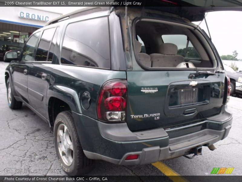 Emerald Jewel Green Metallic / Light Gray 2005 Chevrolet TrailBlazer EXT LS