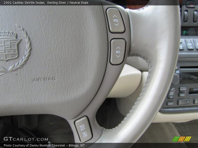 Sterling Silver / Neutral Shale 2001 Cadillac DeVille Sedan