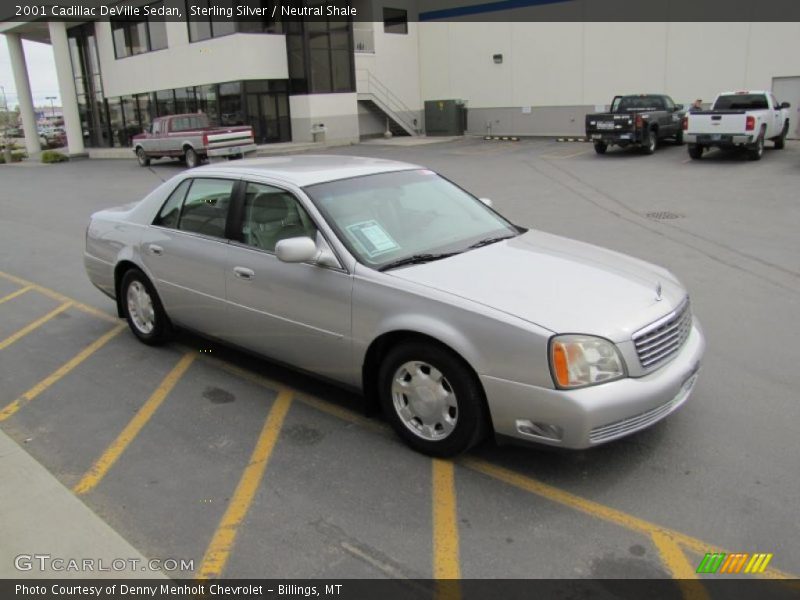 Sterling Silver / Neutral Shale 2001 Cadillac DeVille Sedan