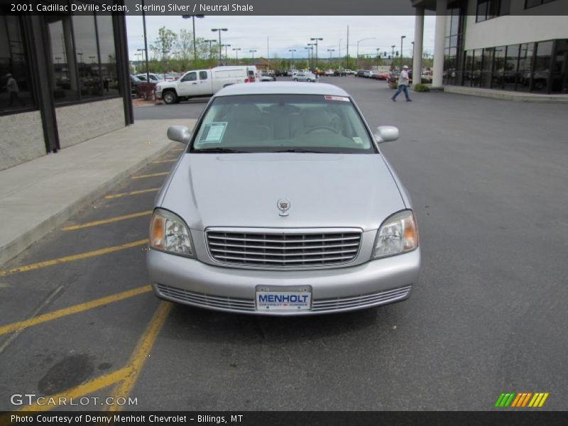 Sterling Silver / Neutral Shale 2001 Cadillac DeVille Sedan