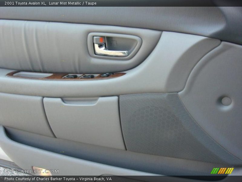 Lunar Mist Metallic / Taupe 2001 Toyota Avalon XL