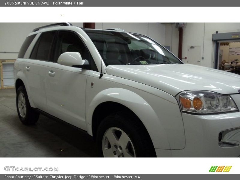 Polar White / Tan 2006 Saturn VUE V6 AWD