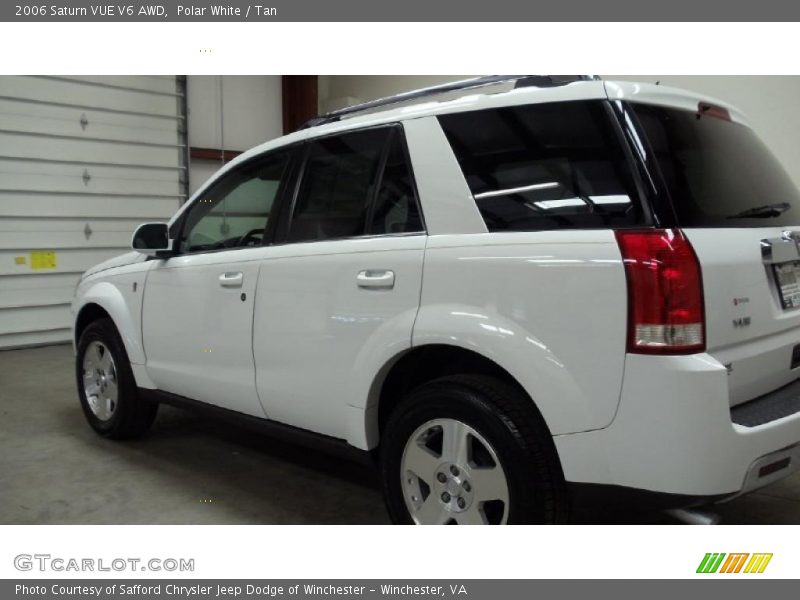 Polar White / Tan 2006 Saturn VUE V6 AWD