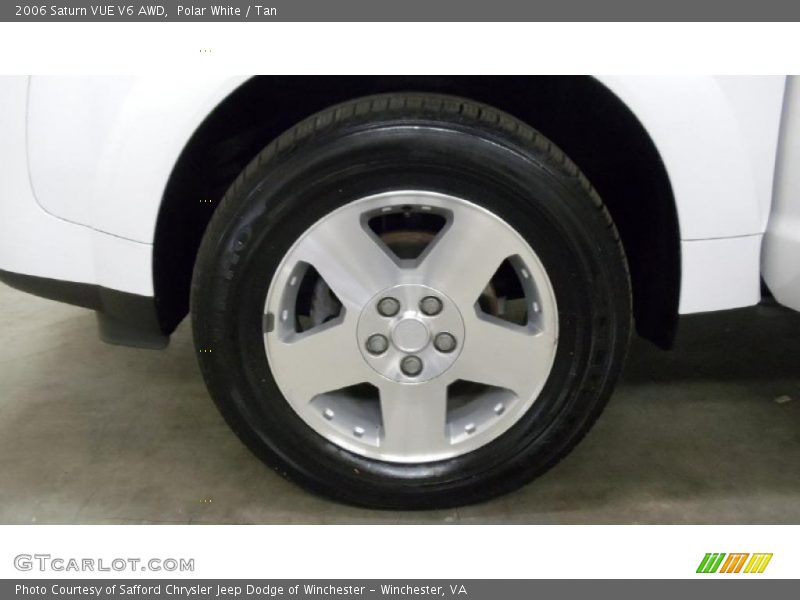 Polar White / Tan 2006 Saturn VUE V6 AWD