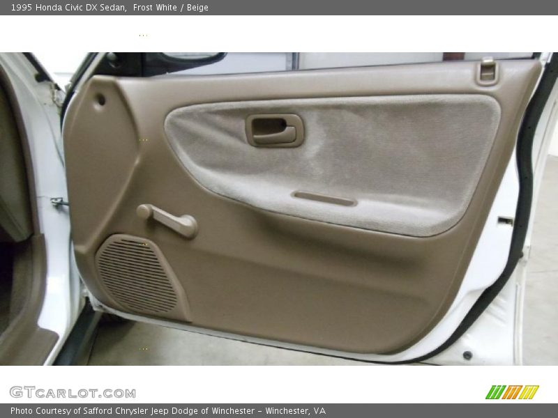 Frost White / Beige 1995 Honda Civic DX Sedan