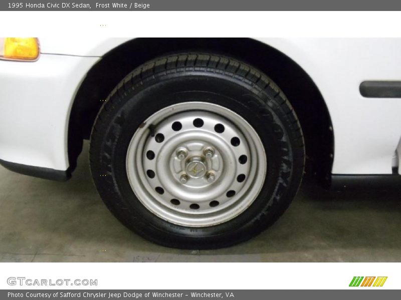 Frost White / Beige 1995 Honda Civic DX Sedan