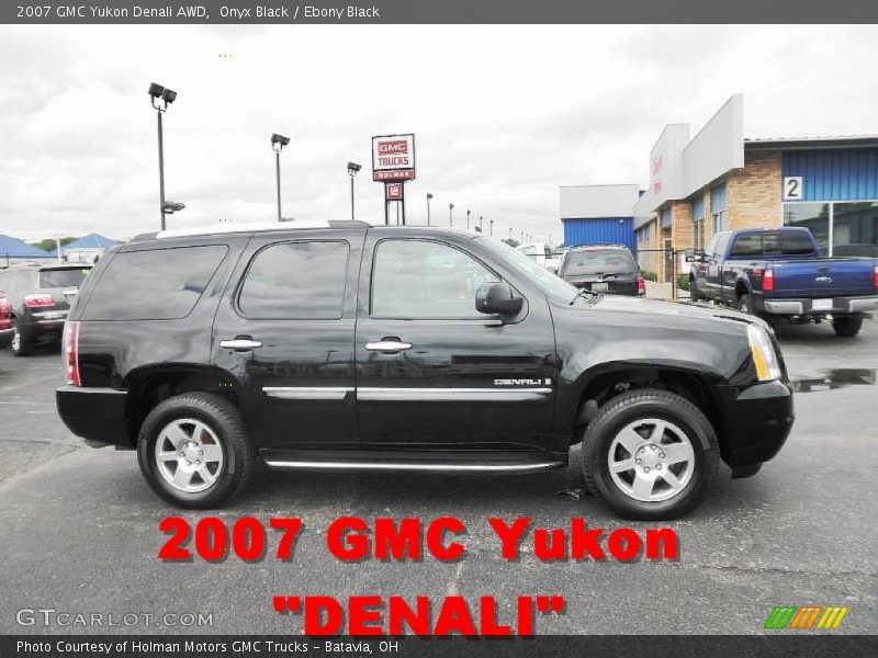 Onyx Black / Ebony Black 2007 GMC Yukon Denali AWD