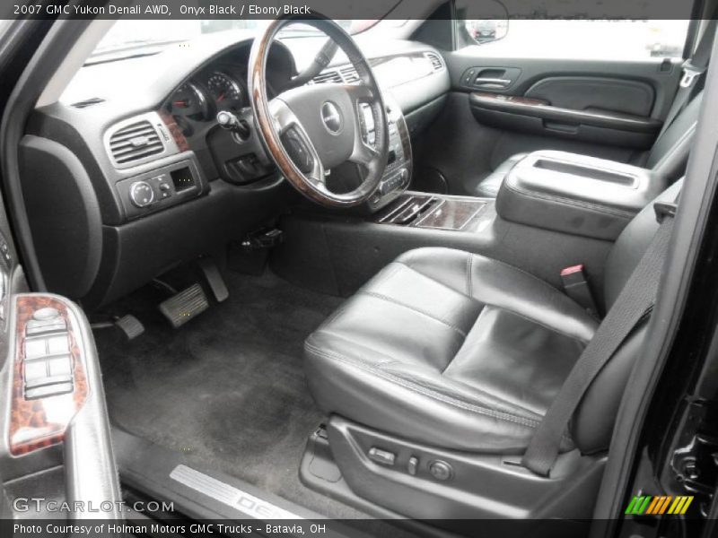 Onyx Black / Ebony Black 2007 GMC Yukon Denali AWD