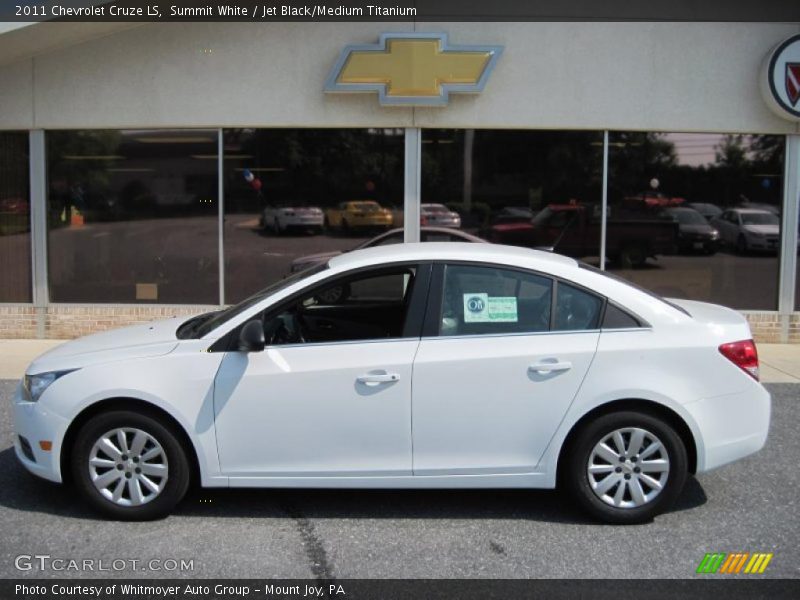 Summit White / Jet Black/Medium Titanium 2011 Chevrolet Cruze LS