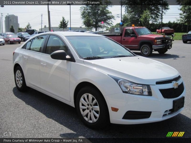 Summit White / Jet Black/Medium Titanium 2011 Chevrolet Cruze LS