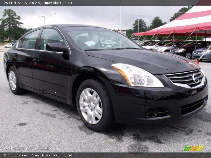 Super Black / Frost 2011 Nissan Altima 2.5