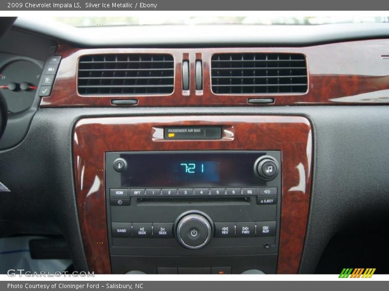 Silver Ice Metallic / Ebony 2009 Chevrolet Impala LS