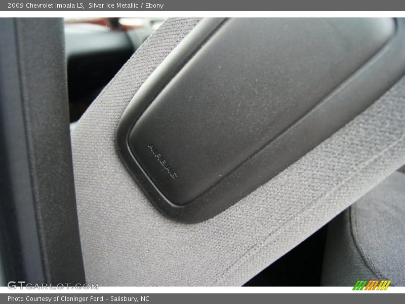Silver Ice Metallic / Ebony 2009 Chevrolet Impala LS