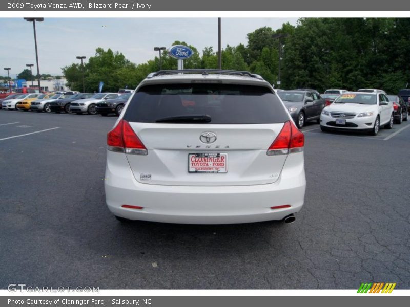 Blizzard Pearl / Ivory 2009 Toyota Venza AWD