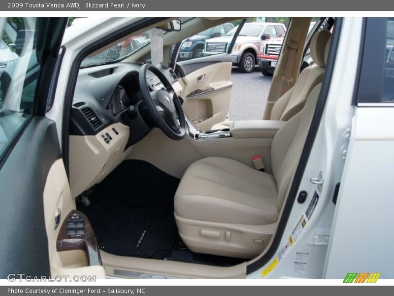  2009 Venza AWD Ivory Interior