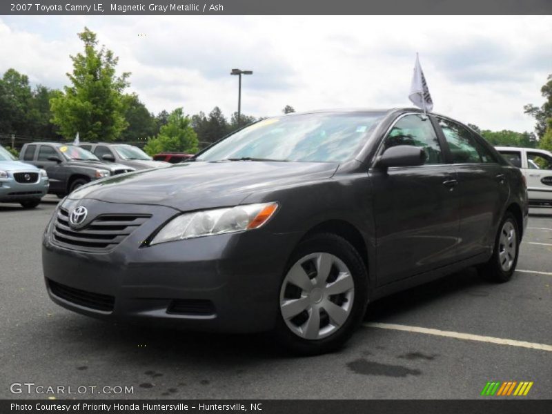 Magnetic Gray Metallic / Ash 2007 Toyota Camry LE