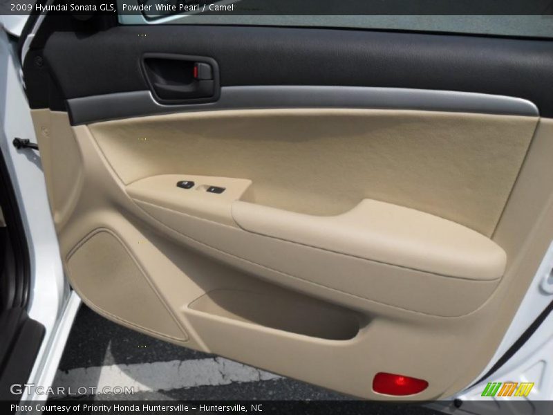 Powder White Pearl / Camel 2009 Hyundai Sonata GLS
