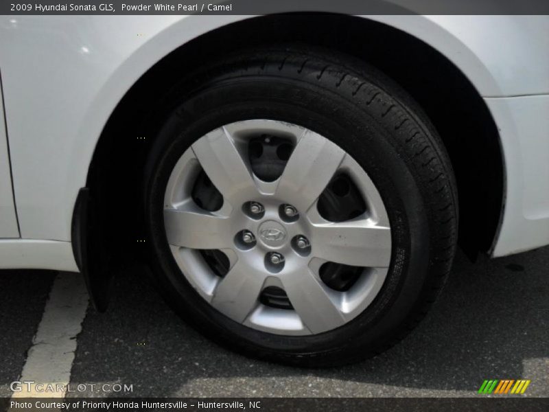 Powder White Pearl / Camel 2009 Hyundai Sonata GLS