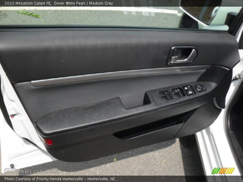 Dover White Pearl / Medium Gray 2010 Mitsubishi Galant FE