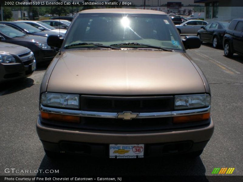 Sandalwood Metallic / Beige 2002 Chevrolet S10 LS Extended Cab 4x4