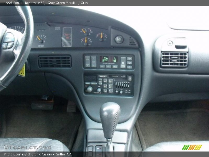 Gray Green Metallic / Gray 1996 Pontiac Bonneville SE