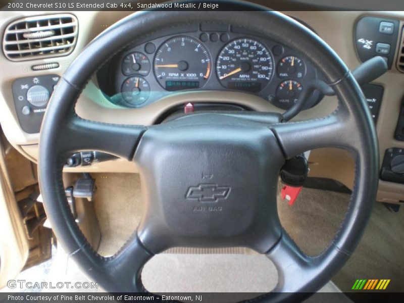  2002 S10 LS Extended Cab 4x4 Steering Wheel