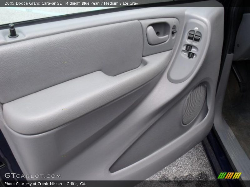 Midnight Blue Pearl / Medium Slate Gray 2005 Dodge Grand Caravan SE