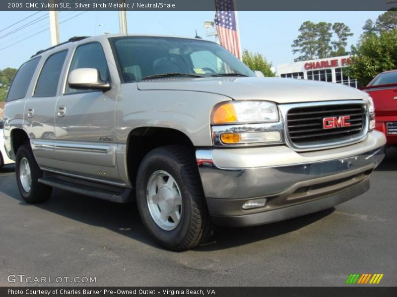 Silver Birch Metallic / Neutral/Shale 2005 GMC Yukon SLE