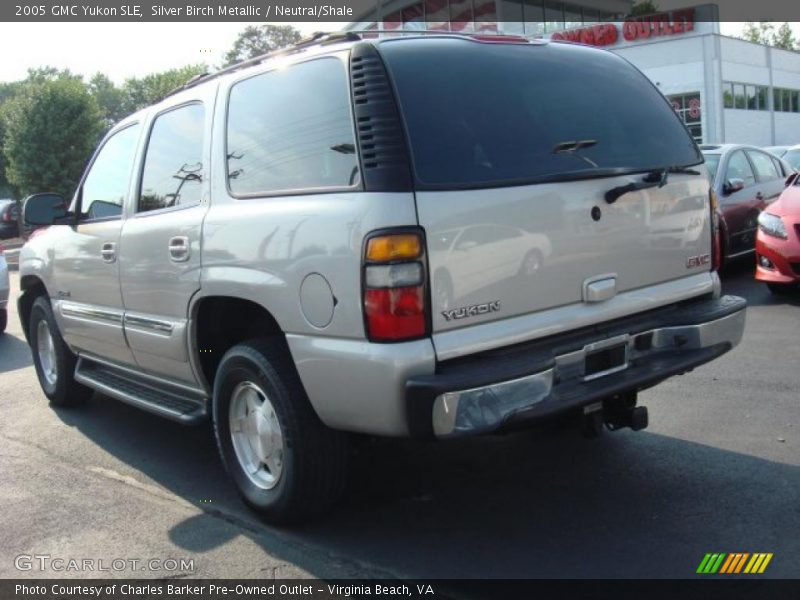 Silver Birch Metallic / Neutral/Shale 2005 GMC Yukon SLE