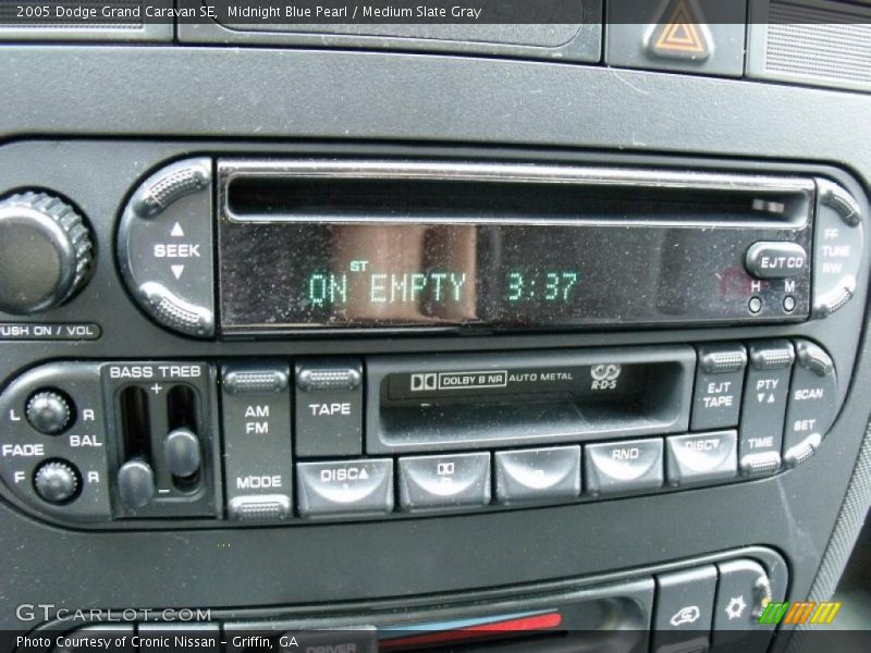 Midnight Blue Pearl / Medium Slate Gray 2005 Dodge Grand Caravan SE