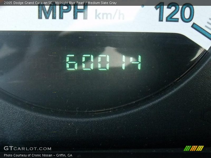 Midnight Blue Pearl / Medium Slate Gray 2005 Dodge Grand Caravan SE