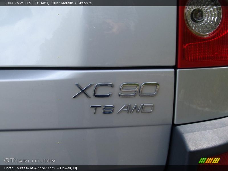  2004 XC90 T6 AWD Logo