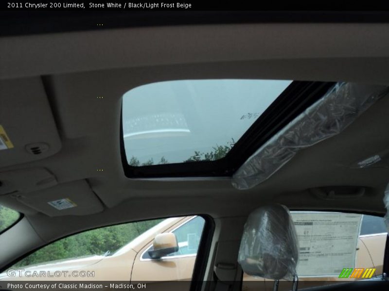 Stone White / Black/Light Frost Beige 2011 Chrysler 200 Limited