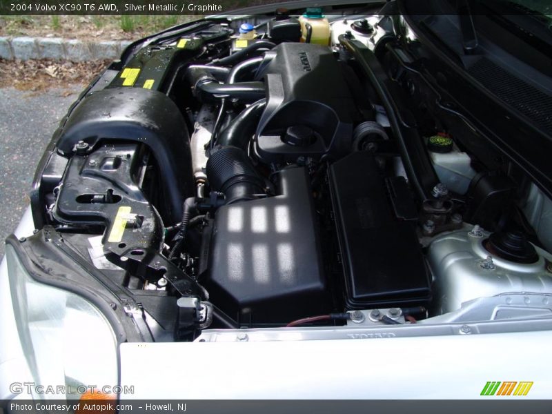 Silver Metallic / Graphite 2004 Volvo XC90 T6 AWD
