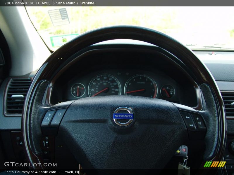 Silver Metallic / Graphite 2004 Volvo XC90 T6 AWD