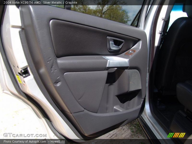 Silver Metallic / Graphite 2004 Volvo XC90 T6 AWD