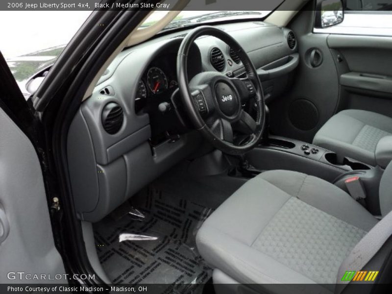 Black / Medium Slate Gray 2006 Jeep Liberty Sport 4x4