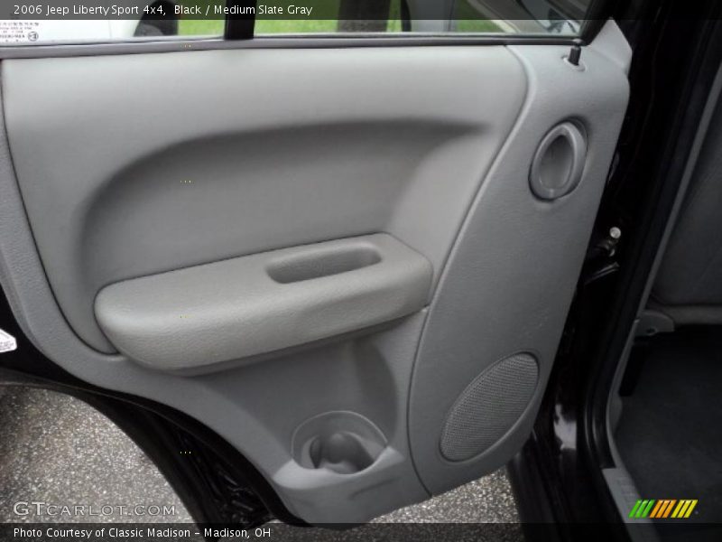 Black / Medium Slate Gray 2006 Jeep Liberty Sport 4x4