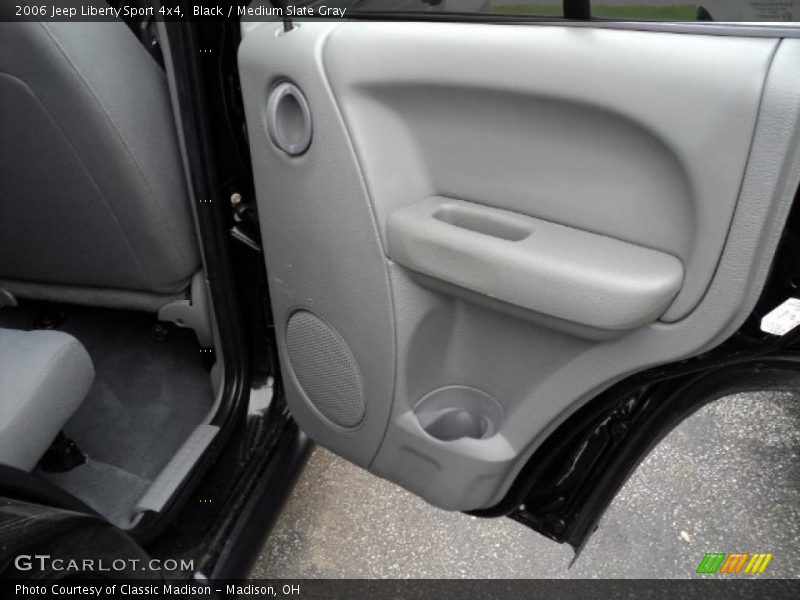 Black / Medium Slate Gray 2006 Jeep Liberty Sport 4x4