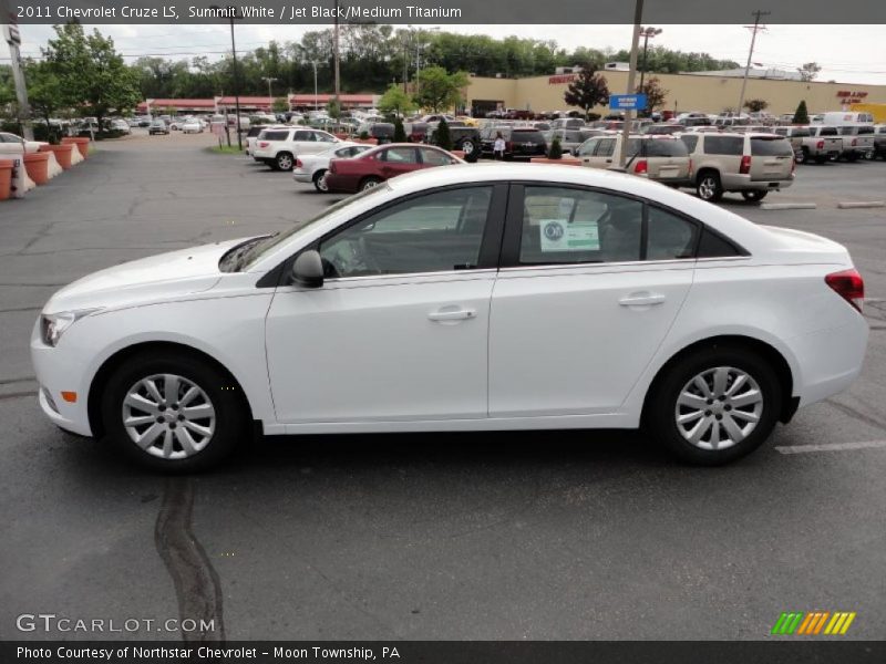 Summit White / Jet Black/Medium Titanium 2011 Chevrolet Cruze LS