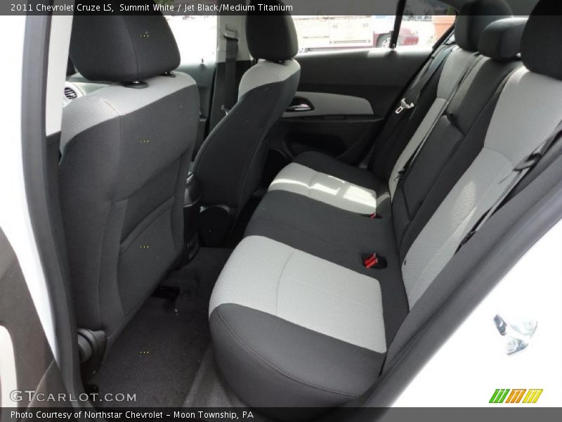 Summit White / Jet Black/Medium Titanium 2011 Chevrolet Cruze LS
