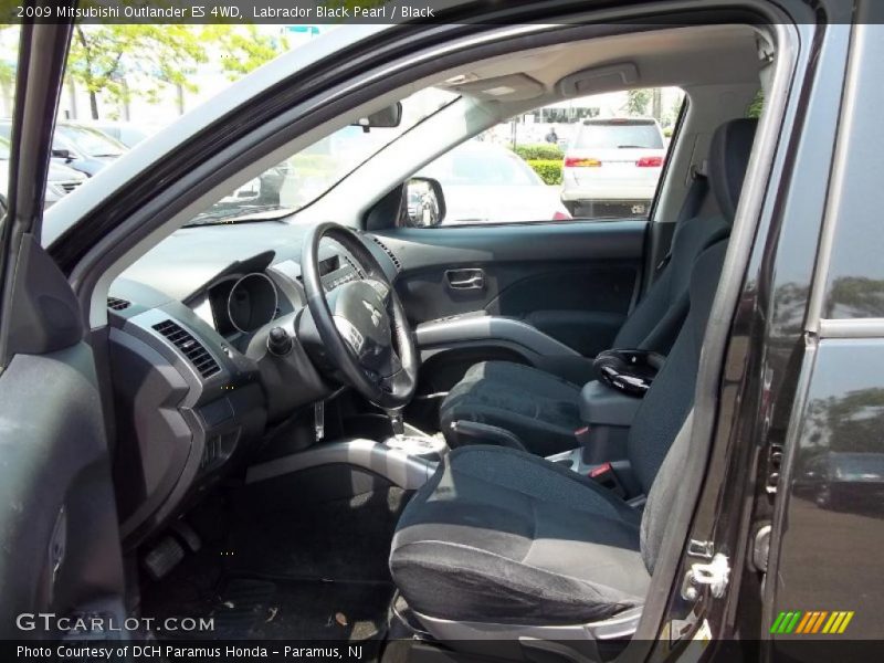 Labrador Black Pearl / Black 2009 Mitsubishi Outlander ES 4WD
