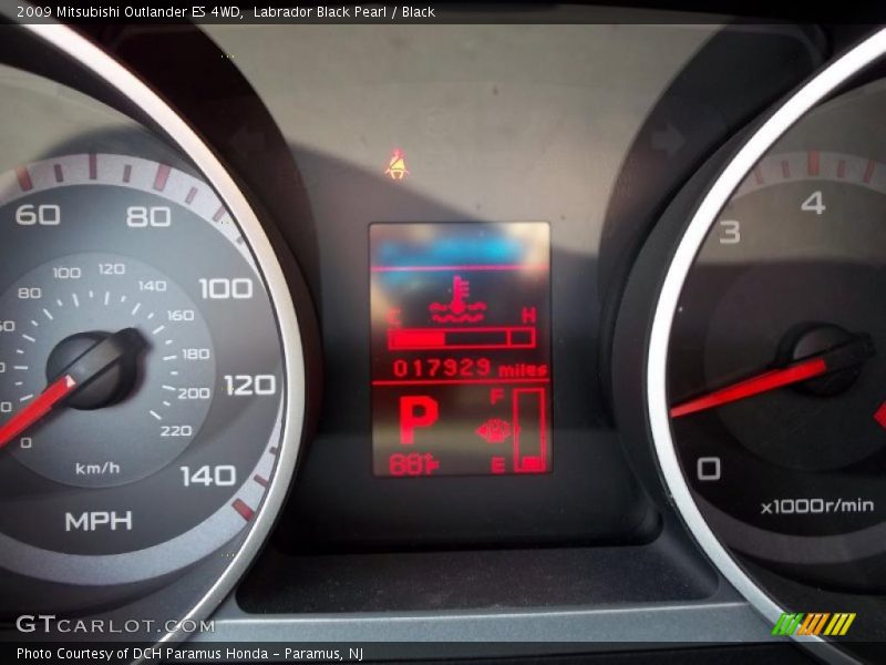 Labrador Black Pearl / Black 2009 Mitsubishi Outlander ES 4WD