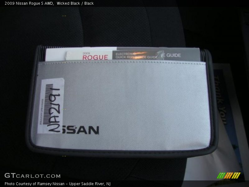 Wicked Black / Black 2009 Nissan Rogue S AWD