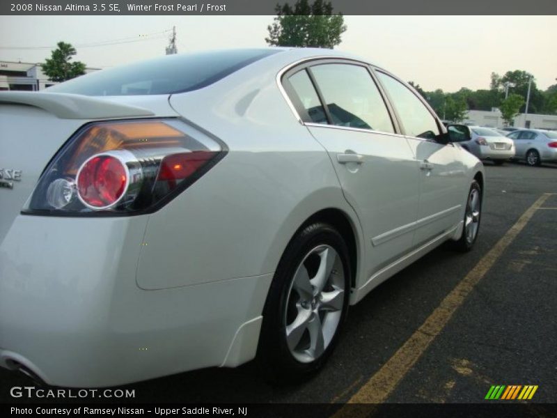 Winter Frost Pearl / Frost 2008 Nissan Altima 3.5 SE