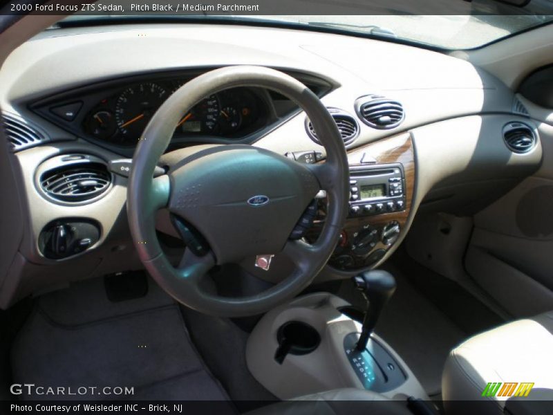 Pitch Black / Medium Parchment 2000 Ford Focus ZTS Sedan