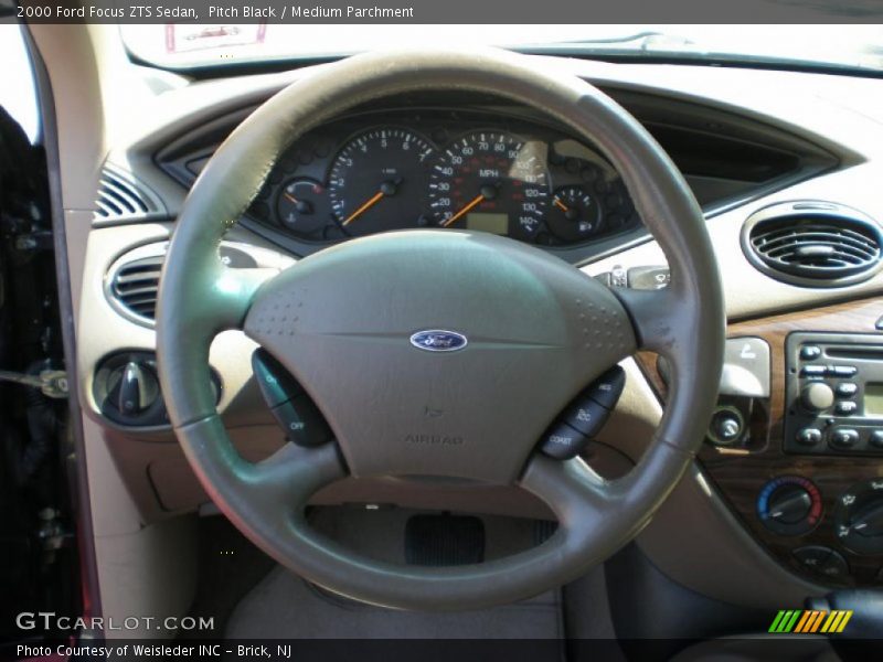 Pitch Black / Medium Parchment 2000 Ford Focus ZTS Sedan