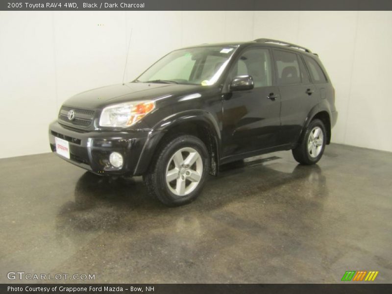 Black / Dark Charcoal 2005 Toyota RAV4 4WD