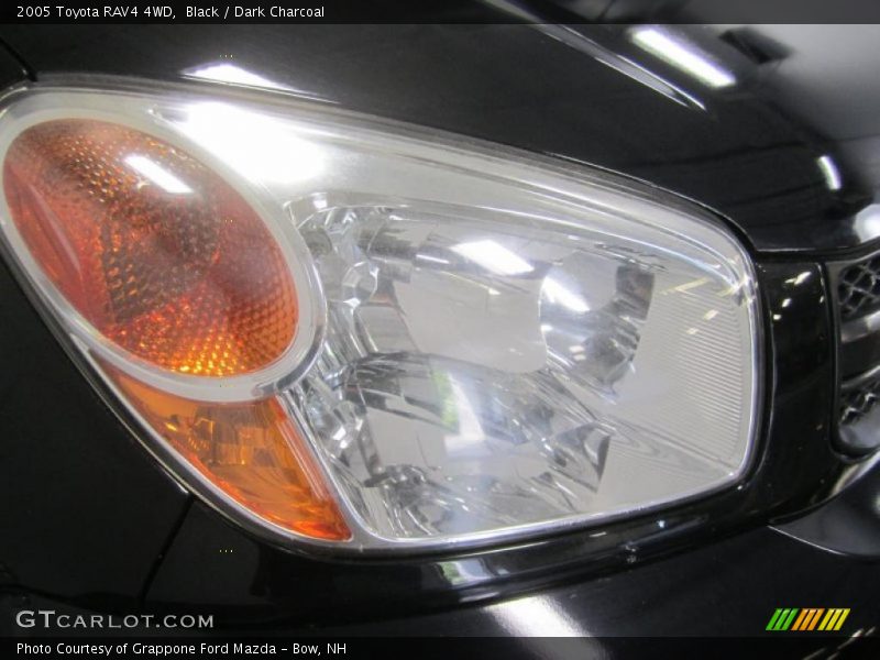 Black / Dark Charcoal 2005 Toyota RAV4 4WD